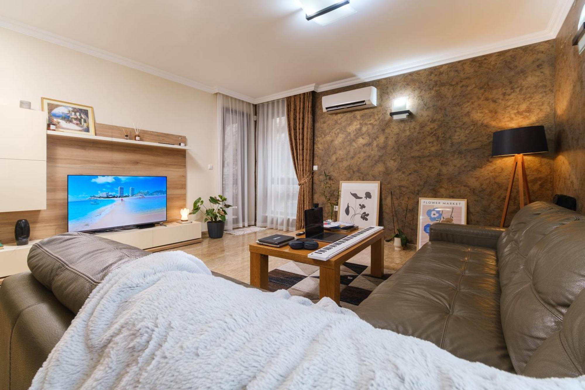 Chic Luxury Escape Close To Kapana Area プロヴディフ エクステリア 写真